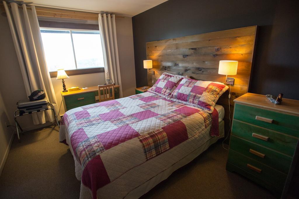 Auberge Des Appalaches Sutton Quarto foto